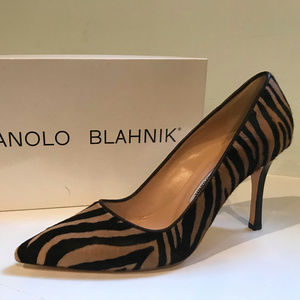 MANOLO BLAHNIK CalfskinPumps
